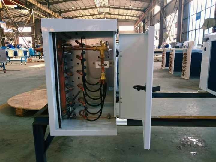 DD12 Coil di evaporatore idrofilo di alluminio con pinna di raffreddamento dell'aria con cerniere Evaporatore con valvola di espansione evaporatore per camera fredda